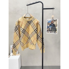 Burberry Sweaters